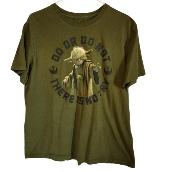 "Do or Do Not, There is no Try" Yoda T-shirt - Picture 1 of 4